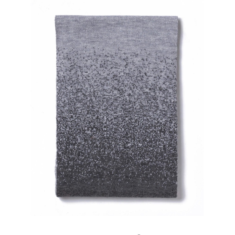 Alicia Adams Alpaca NWOT The Colette Scarf in Grey/Metallic